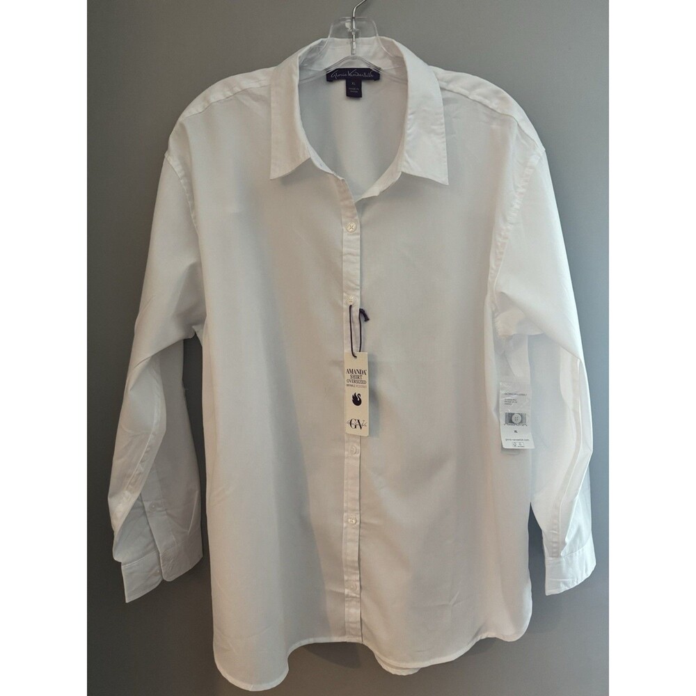 Gloria Vanderbilt Women’s Oversized Shirt. Vintage White XL New With Tags